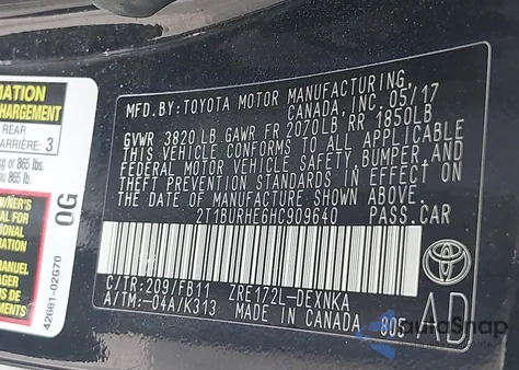 2017 Toyota Corolla Le z USA, uszkodzony, nr VIN 2T1BURHE6HC909640